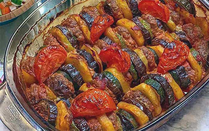 طرز تهیه تاس کباب با گوشت چرخ کرده و بادمجان