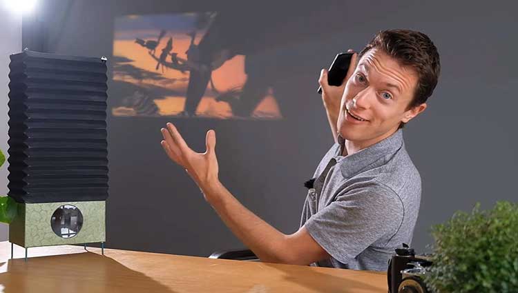 3 بهترین روش ساخت پروژکتور با آینه، عینک و با لامپ (و فیلم)